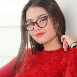 Isa Linares