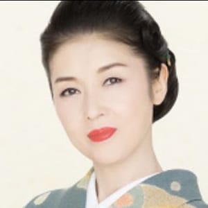 Ayako fuji