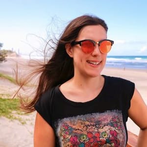 Elisa Eves