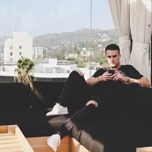 Vic