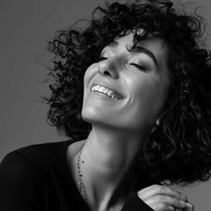 Esra Rusan