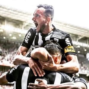 Rever Araujo