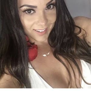 Zelia Pamplona