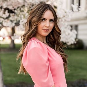 Janelle Reeves