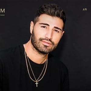Alen M