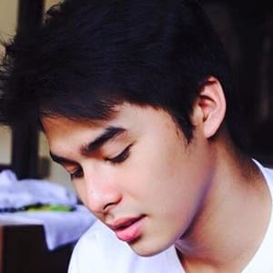Mccoy De Leon