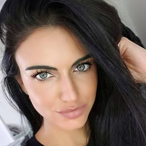 Model Shelly
