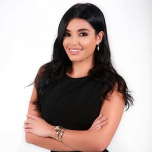 Layal alekhtiar