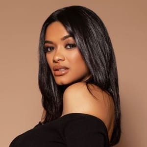 Jassym Lora