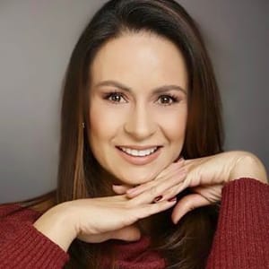 Claudia Serrato