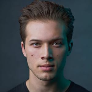 Leo Howard