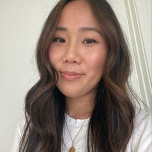 Tuyet Kelly