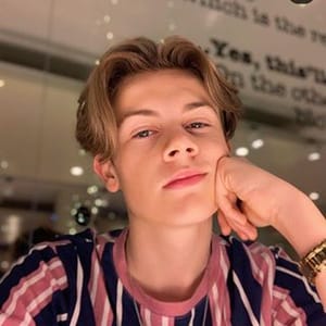 Harry Still
