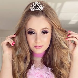 Amanda Pastore