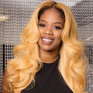 Holly Wood Tonya