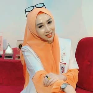 Reza Gladys