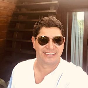 Frank Bi Garcia