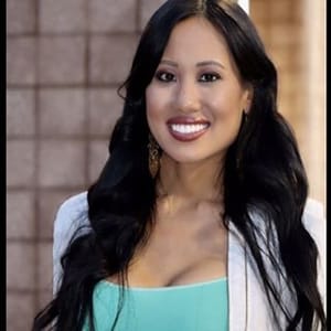Helen Yee
