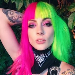 Courtney Dawne