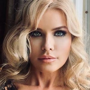 Nataly Stuart