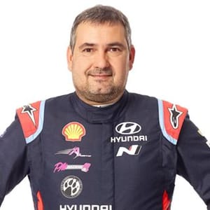 Daniel Elena