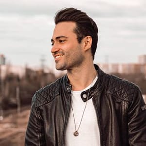 Alex Artola