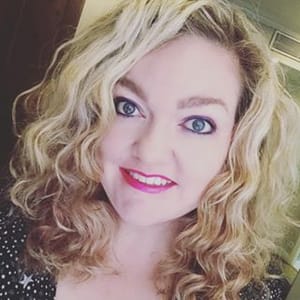 Colleen Hoover