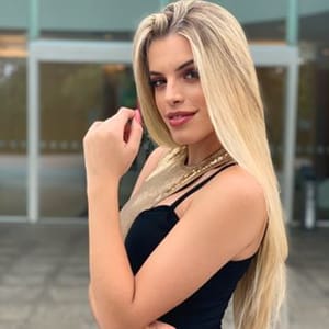 Nicole Navarro