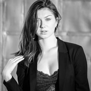 Isabella Blake Thomas