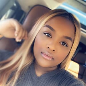 Ruth La'ontra