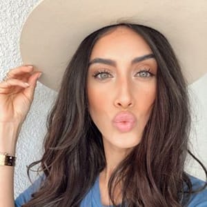 Neghin Adina