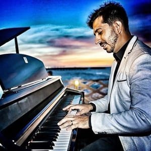 Felipe Adjafre Pianista