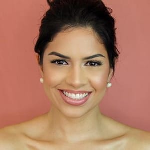 Maquiadora Indie Santos