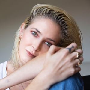 Sara Dinkin