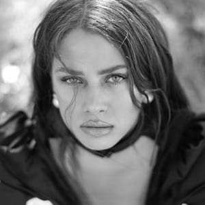 Ella Angel