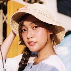Eisaya H