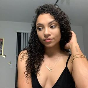 Kierra Sari