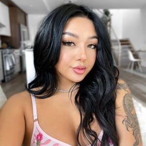 Mai Phạm