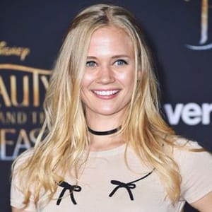 Carly Schroeder