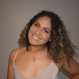 Jocelyn Alo