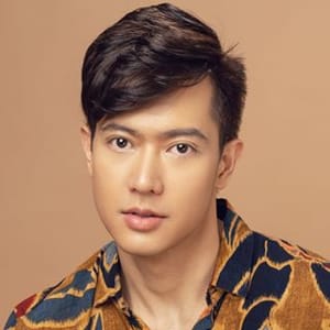 Ronnie Liang