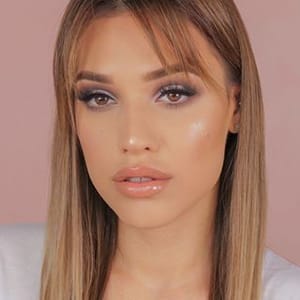 Mirela K