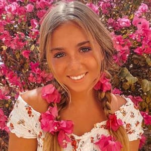 Dalia Mya