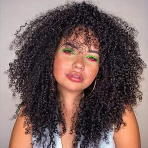 ThaynÁ Freire