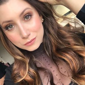 Catia Bueno