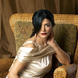 Shohreh Aghdashloo