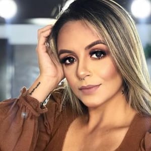 Gabi Andrade