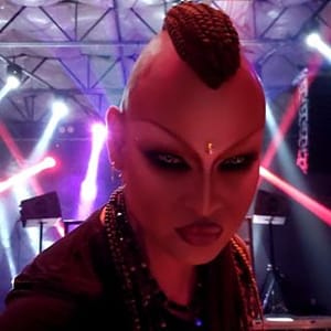 Nina Flowers