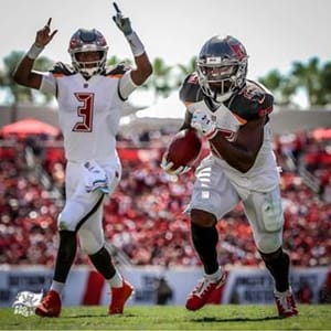 Peyton Barber
