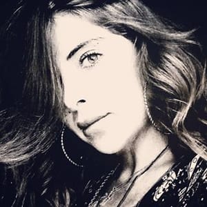 Aline N.lahoud